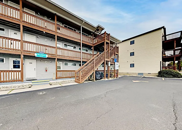 Bayshore Unit 69
