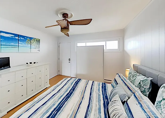 Hotel Bayshore Unit 69