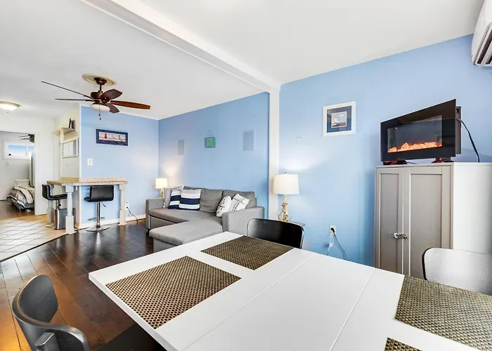 Bayshore Unit 69 *